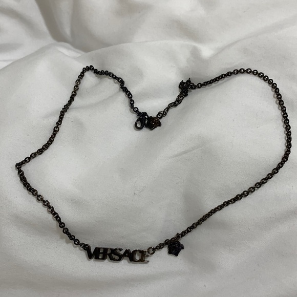 VERSACE BLACK LOGO BRACELET - Picture 1 of 4